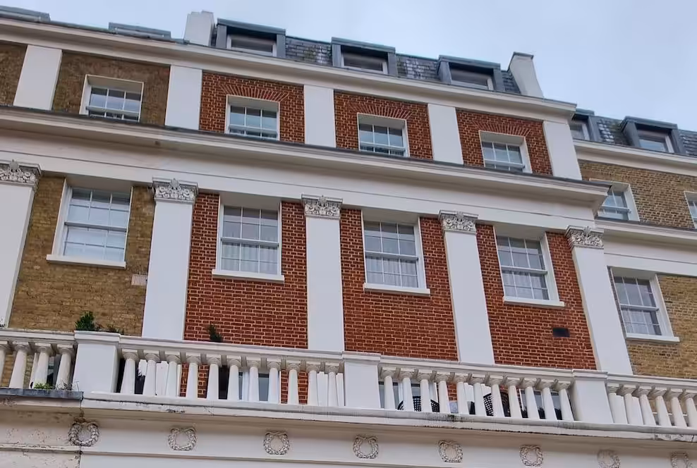 grade II_star listed flat in prominent early 19th century terrace london