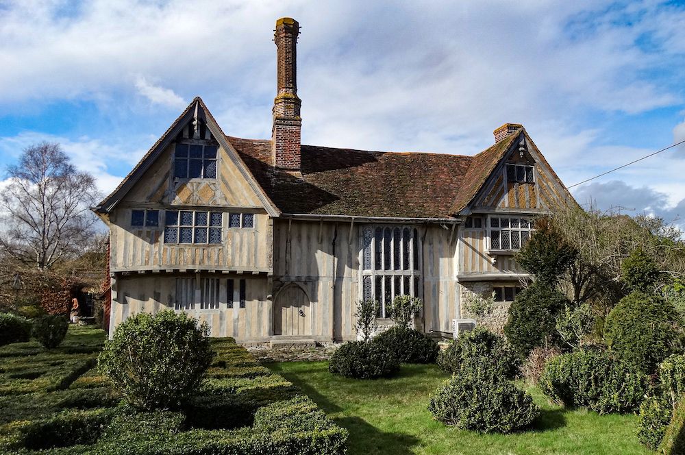 grade_II_star_listed_medieval_open_hall_house_kent-1
